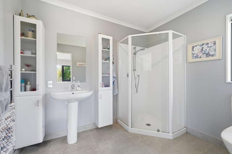 5 Newton Place Amberley_12