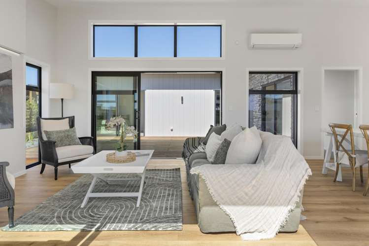 15 Makomako Crescent Wharewaka_5