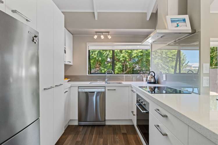 9 Coronation Row Pauanui_7