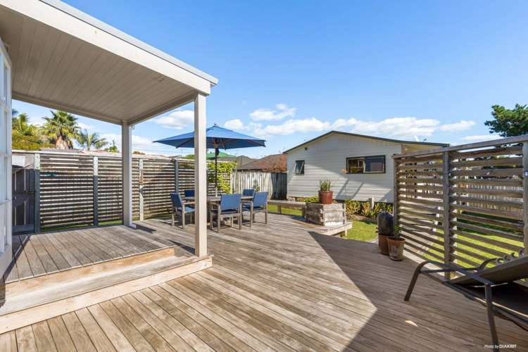 6 Preston Avenue Belmont_10