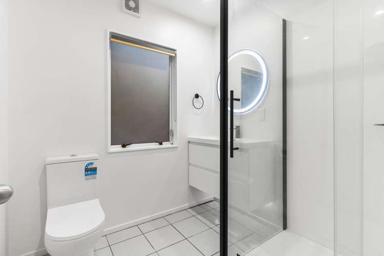 2/52 Fowler Street Northcote_14