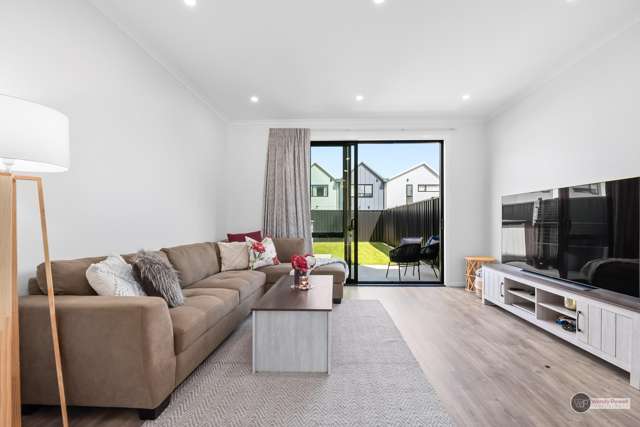 33 Leo Waikari Crescent Wallaceville_3