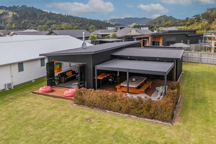 5 Navigation Drive Cooks Beach_16