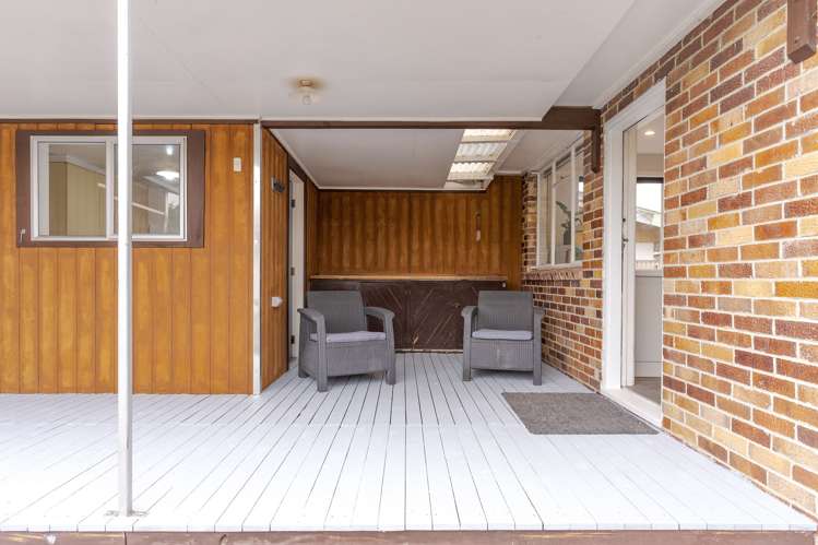 2 Longden Street Darfield_12