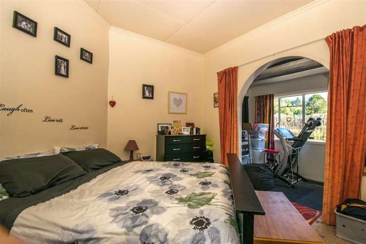 7 Outram Street Havelock_8