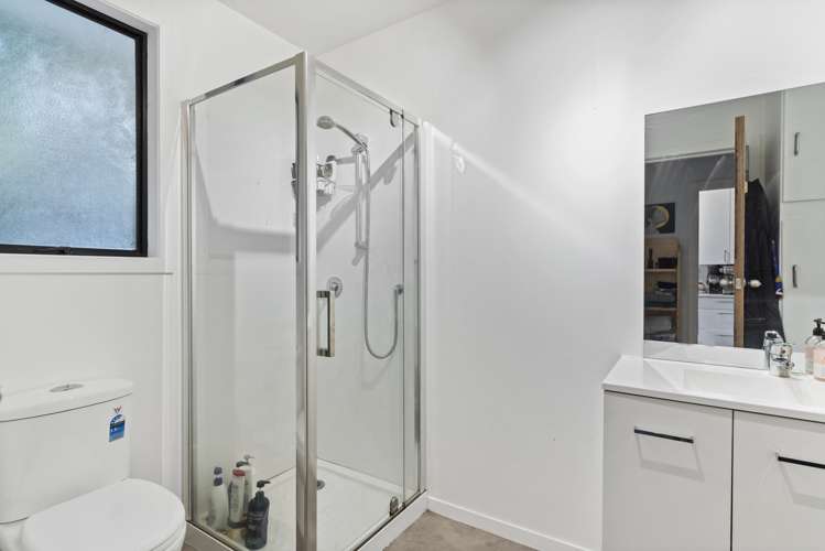 2/56 Fourth Avenue Kingsland_5