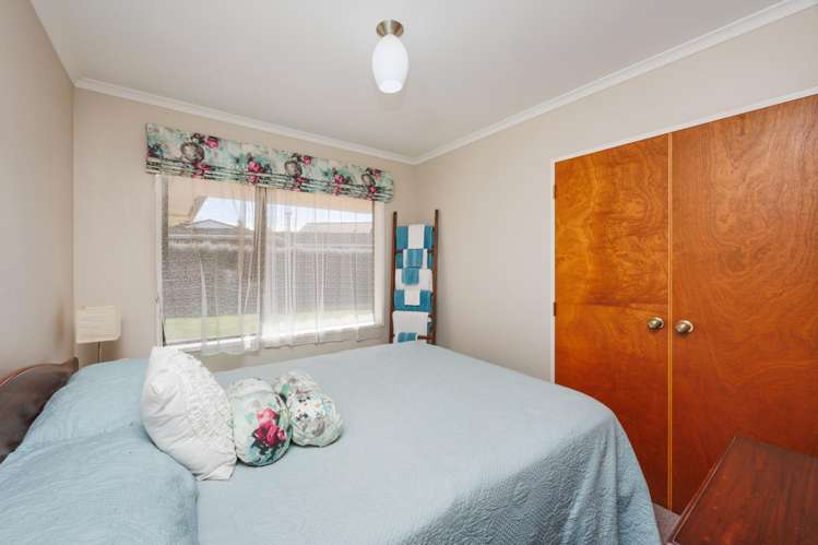 4 Tudor Grove Feilding_7