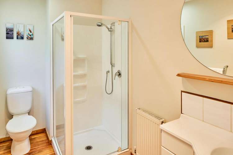 72 Rawhiti Road Pukerua Bay_10