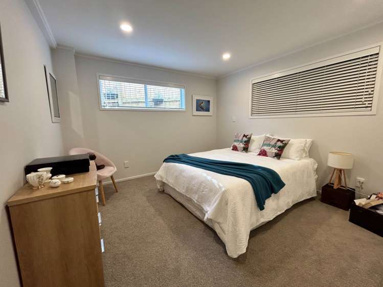 23 Amante Crescent Mairangi Bay_15