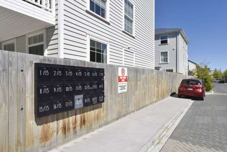 21/15 Bunyan Street Waltham_2