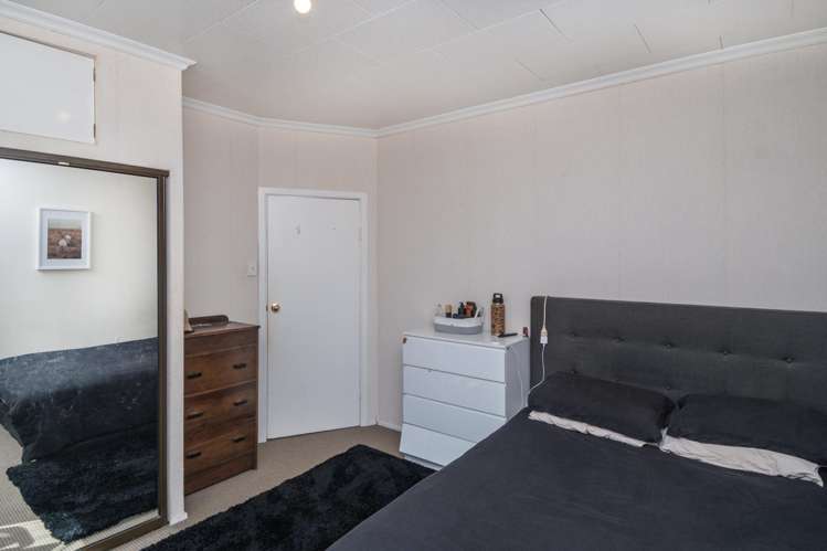 13 Dickson St Kaiti_17