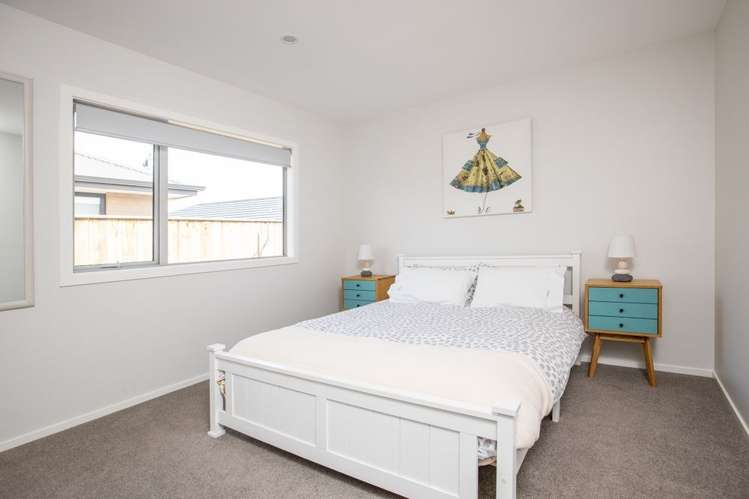 18 Tarata Grove 10754_6