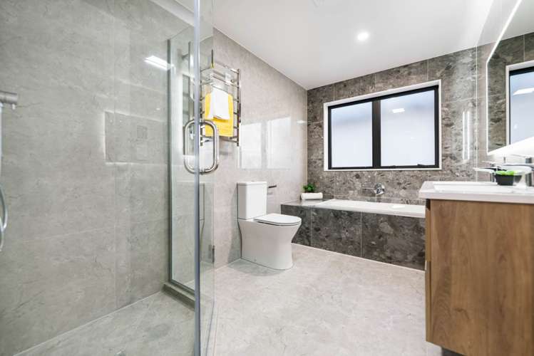 25 Christella Street Flat Bush_13