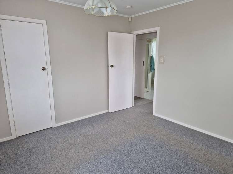 31 Hywell Place Manurewa_11