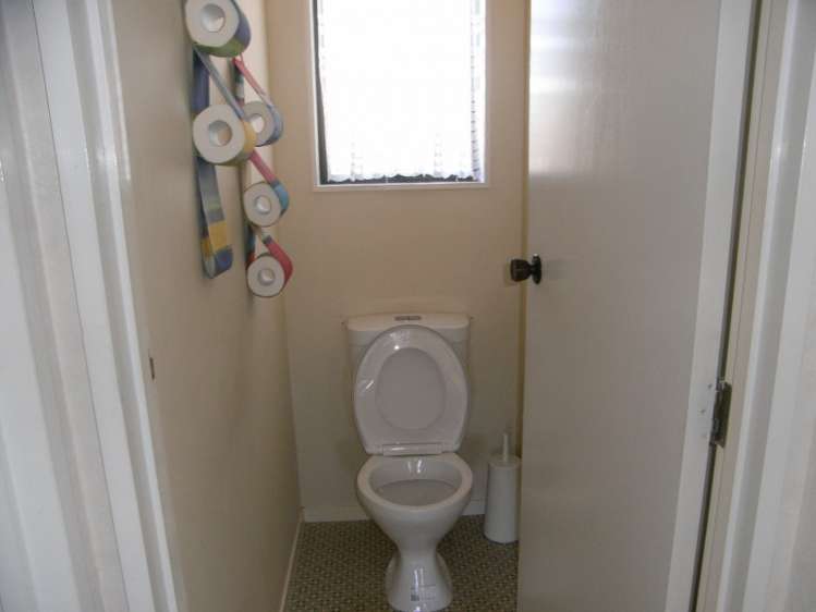 909 Collinge Road Mayfair_10