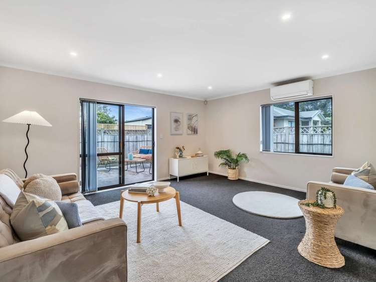 1 Loader Place Tawhero_13