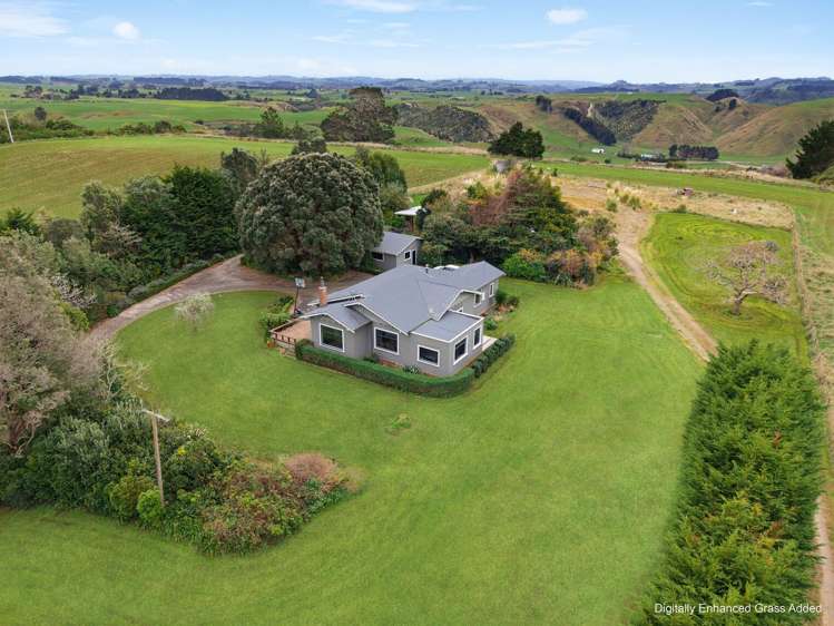 2505 State Highway 3 Waitotara_22