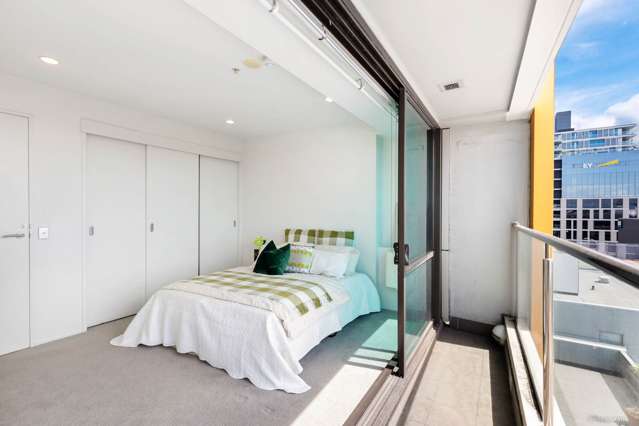 703/18 Beach Road Auckland Central_2