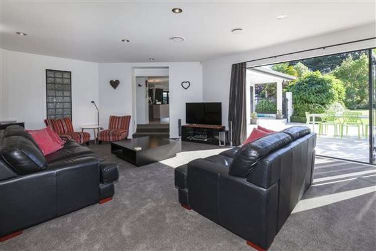 739 Hills Road Marshland_16