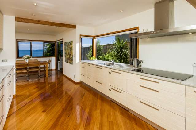 2/20 Whitby Crescent Mairangi Bay_3