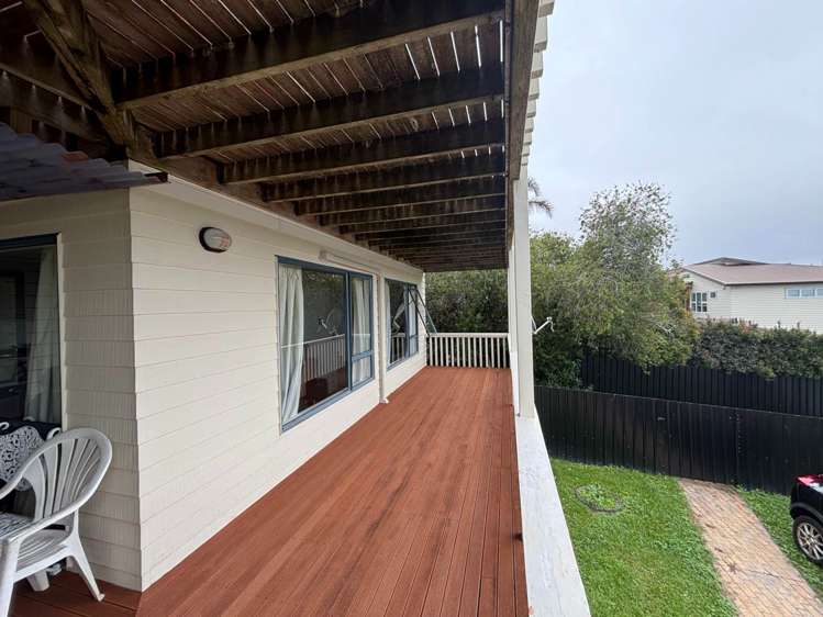 18A Tawhana Crescent Red Beach_11