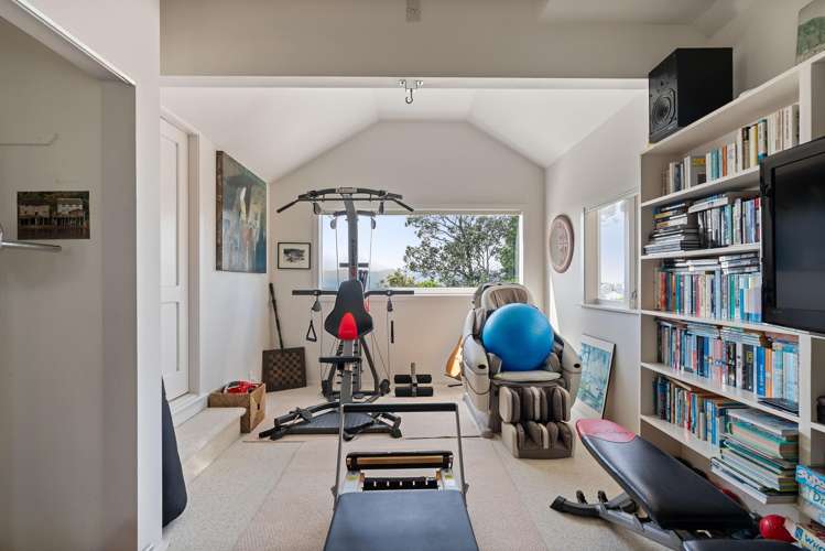 52 Karepa Street Brooklyn_31