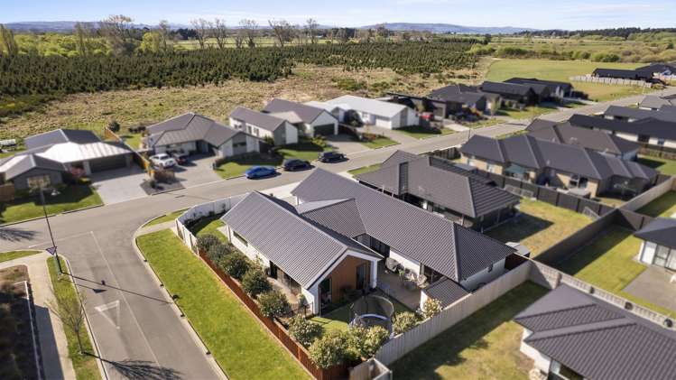 1 Manaia Street Pegasus_25