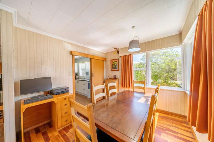 8 Ruru Crescent Heretaunga_6