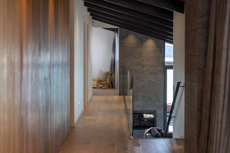 11 Beach Road Akaroa_10