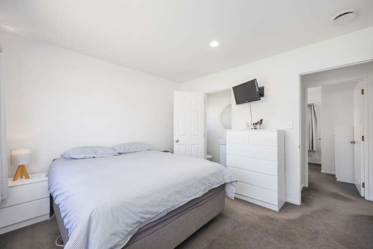 11 Kestrel Heights Arkles Bay_18