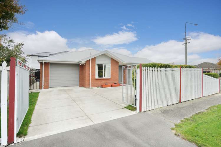 2 Sealy Place Bryndwr_19
