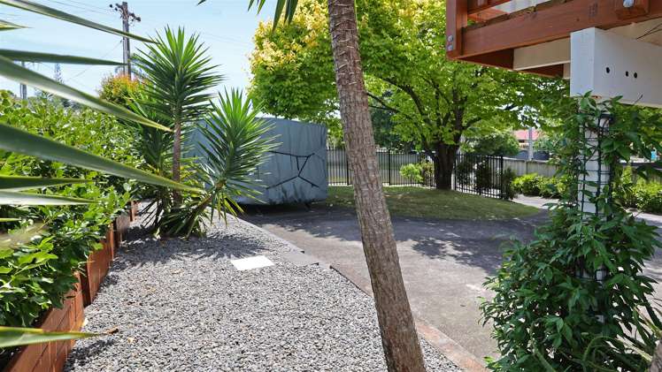 1/56 Woodglen Road Glen Eden_29