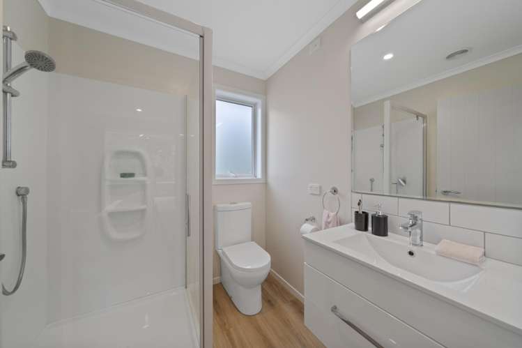 49A Raroa Terrace Tawa_10