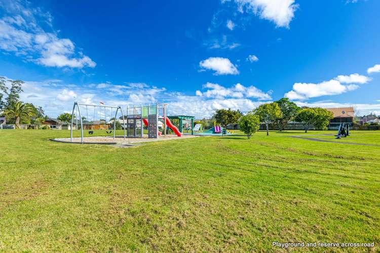 10 Brompton Place Pakuranga Heights_16