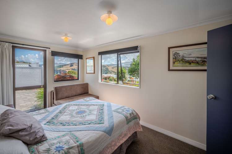 17 Penlington Place Akaroa_23