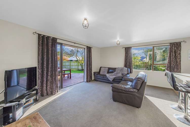 4 School Lane Kirwee_7