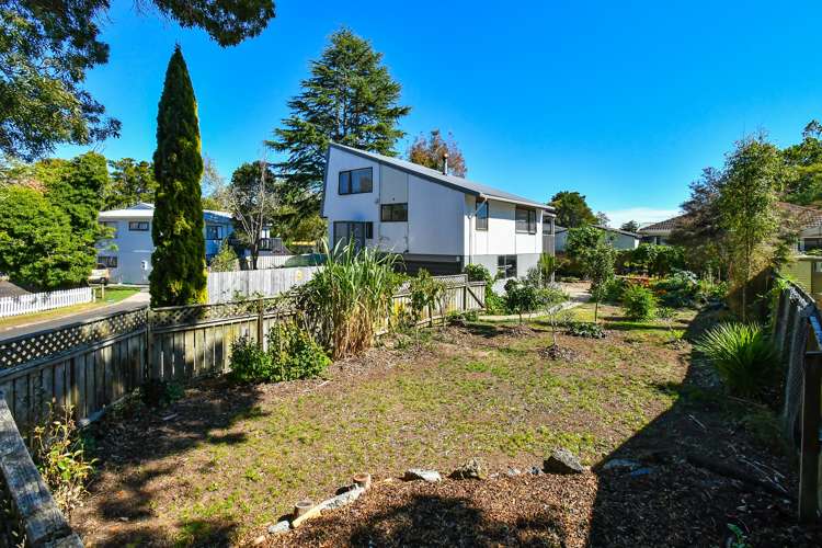 13 Chantal Place Red Hill_12