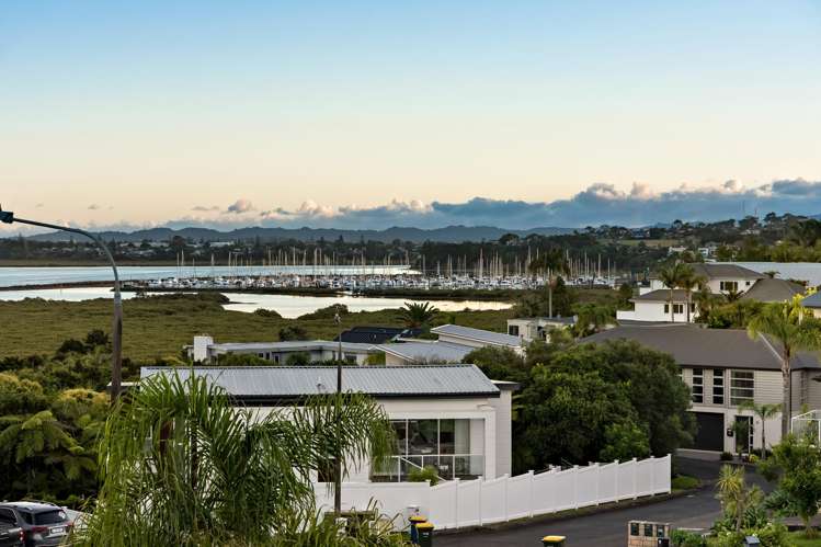 45 Bannings Way Hobsonville_17