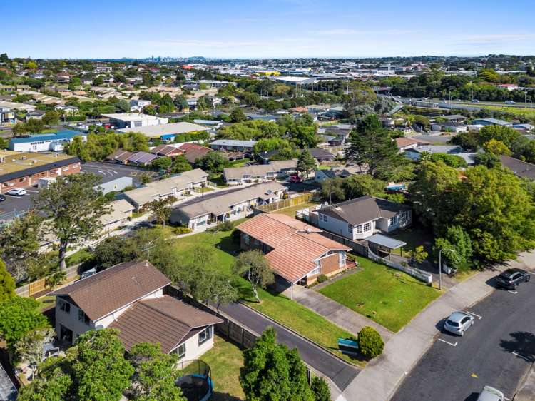 12 Cockayne Crescent Sunnynook_7