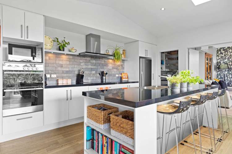 99 Castlewold Drive Bethlehem_1