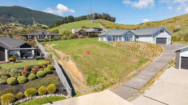 Supreme Stoke Section