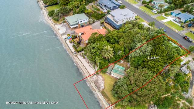 12 Crispe Road Clarks Beach_2