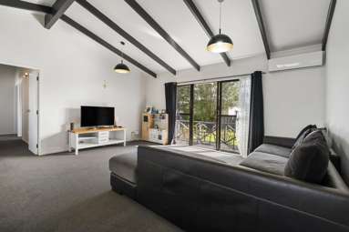 2/56 Henwood Road_1