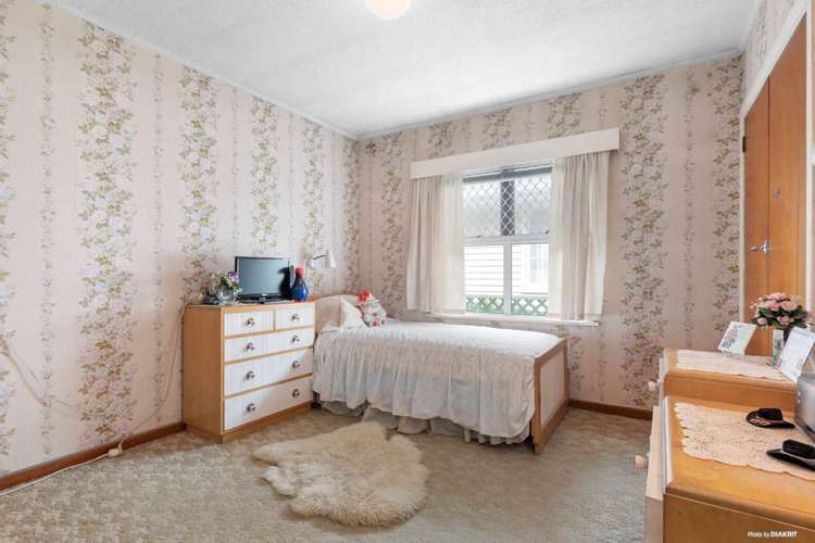 12 Taikata Road Te Atatu Peninsula_7