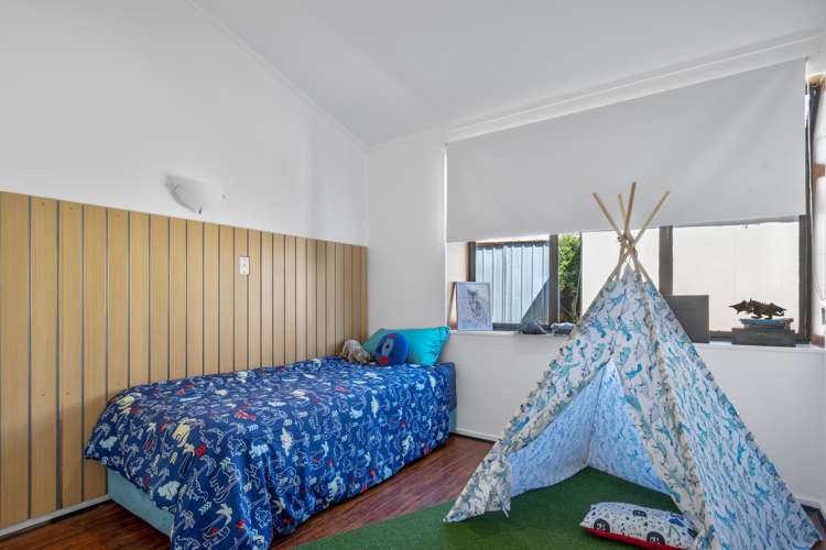 1/283 Royal Road Massey_9