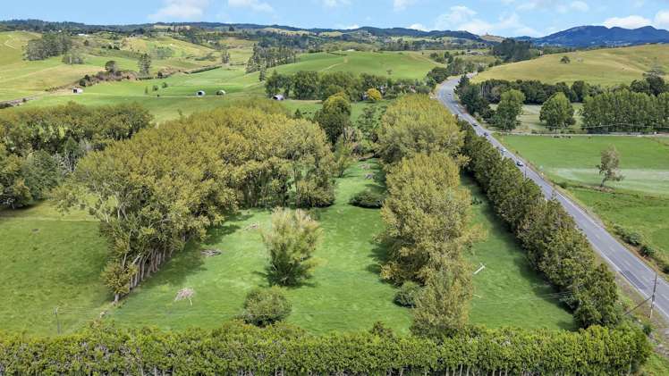 1344 State Highway 1 Hikurangi_40