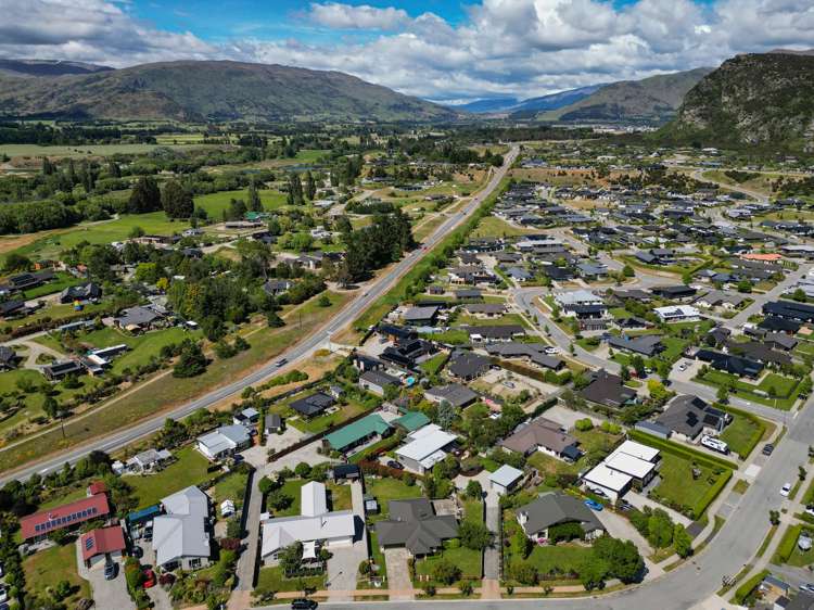 51 Frye Crescent Albert Town_42