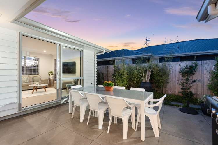 138 Puhirake Crescent Pyes Pa_16