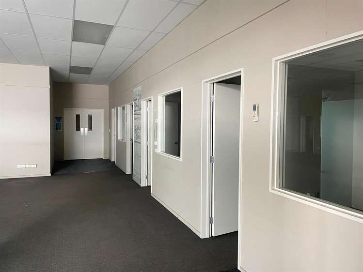 60 Fox Street South Dunedin_11