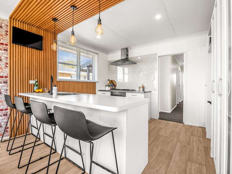 19 Bellmont Avenue Chartwell_11